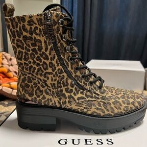 NEW GUESS LEOPARD BOOTS